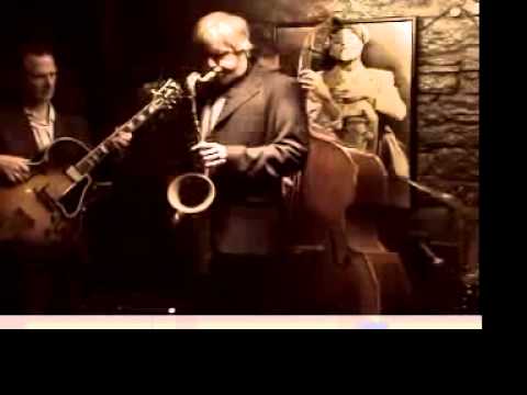 Jazz tenor sax Grant Stewart In the Still of the Night