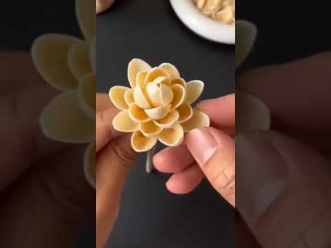 beautiful flowers made by pista 😃😎#best out of waste