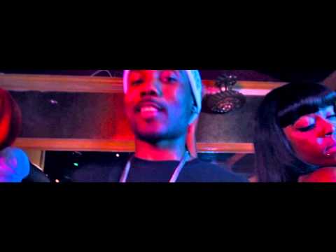 D Bando - She Workin Feat. Mr.Wired Up & Beatking