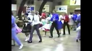 preview picture of video 'Square Dance in Rebild Denmark 1992'