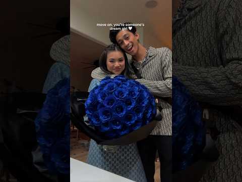 HE HANDMADE THIS BOUQUET.. 🥹💐