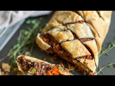 Vegan Mushroom Wellington with Lentils Recipe!