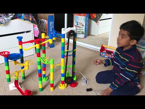 Elevator Marble Run assembling and playing with marbles