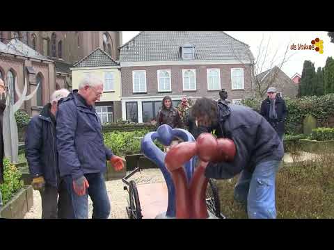 John Akkermans Gespiegelde Tegenstellingen