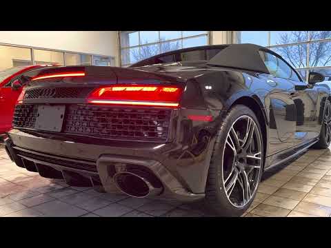 2022 R8 V10 Performance Spyder cold start off the truck