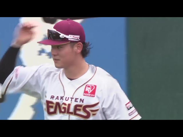 【4回表】スーパープレー!! イーグルス・伊藤裕季也がフェンス手前でダイビングキャッチ!!  2024年9月14日 東北楽天ゴールデンイーグルス 対 北海道日本ハムファイターズ