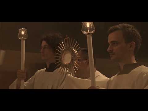 Tijelovska procesija ulicama Jaruna