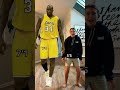 How tall is Shaq? Eye to eye with Shaq is crazy #tall #family #shaq