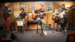102.9 The Buzz Acoustic Session: Wild Cub - Thunder Clatter