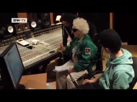 "Mamy Rock" - eine 69-jährige Britin macht als DJane Karriere | Video des Tages