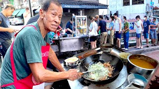90 YEARS OLD GRANDPA MASTER CHEF SELLING CHEAPEST EGG FRIED RICE - THAI STREET FOOD