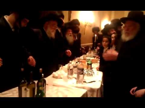 Toldos Aharon rabbi dancing with chusen by wedding