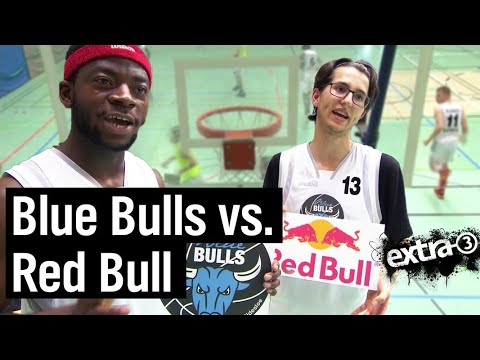 Realer Irrsinn: Blue Bulls gegen Red Bull | extra 3 | NDR