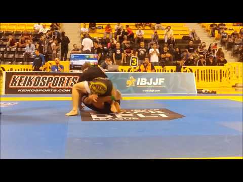 2013 Worlds No-GI Black Belt Absolute (Quarter-Final) - Lucas Joas Gomes Leite vs AJ Agazarm