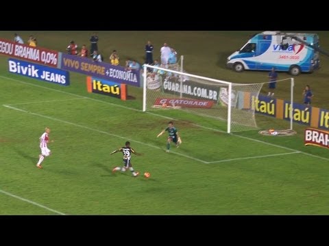 Botafogo vence Náutico e é lider do Brasileiro; veja os gols