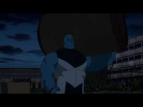 Invencible, Mauler crea un clon suyo.