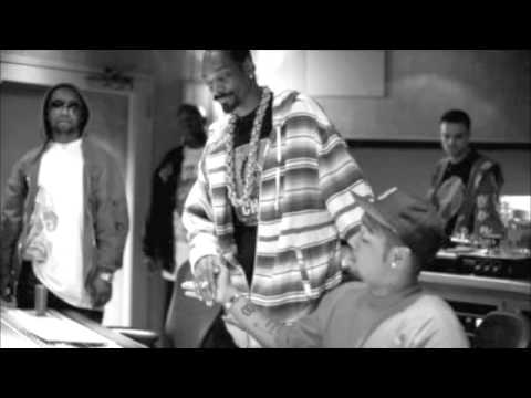 Oh, Hi Yo! - "It's Not Floating On Like It Was" (Modest Mouse vs. Snoop Dogg Mashup)