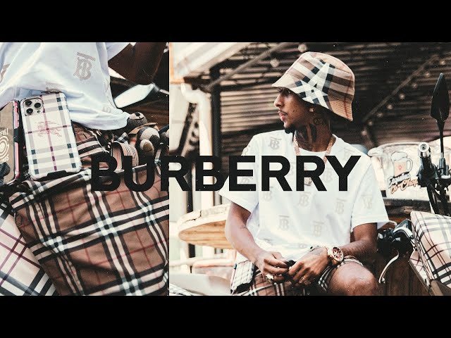 Burberry (Com Kloë)