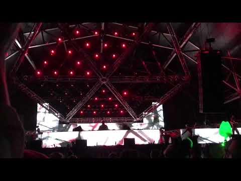 Claude VonStroke @ Something Wicked 2017 (playing Back To The Jungle (Chris Lorenzo Remix))