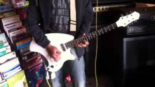 Video thumbnail for Eastwood Breadwinner - Peavey Vypyr 120 by The Guitar World Canada
