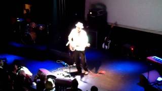 Fischer-Z - A Face to Remember @ de Boerderij