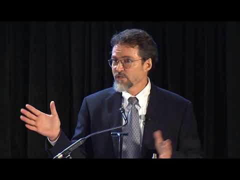 Dr. Hamza Yusuf speaks at the 2017 Templeton Prize Ceremony honoring Dr. Alvin Plantinga