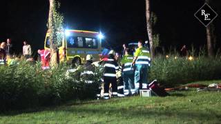 preview picture of video 'Vier gewonden bij ongeval in Zaltbommel'