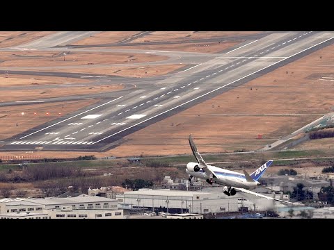 Professional Skills of this 787 pilot landing in Osaka with the most difficult approach