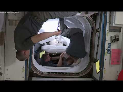 SpaceX Demo-2: Crew Dragon Hatch Closure