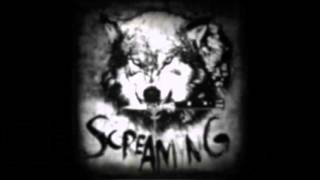 Video SCREAMING - Věřící žena