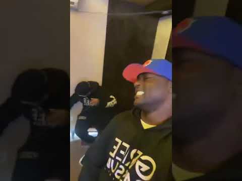 Menor Mc feat. Mc Negrone e julio d.r.e.  Vibe Insana (previa oficial)