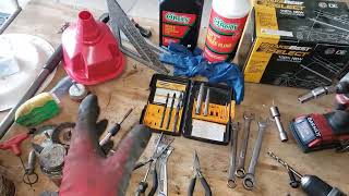 Repair Ford Triton Broken Exhaust Manifold Studs (6.8L V-10 etc.)