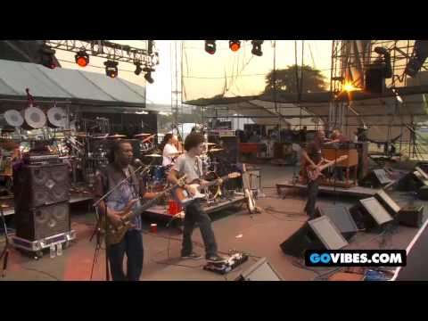 Dumpstaphunk Performs 