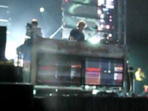 Groove Armada Depechmode LA EDC 09