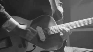 Dead Combo «A Bunch of Meninos»