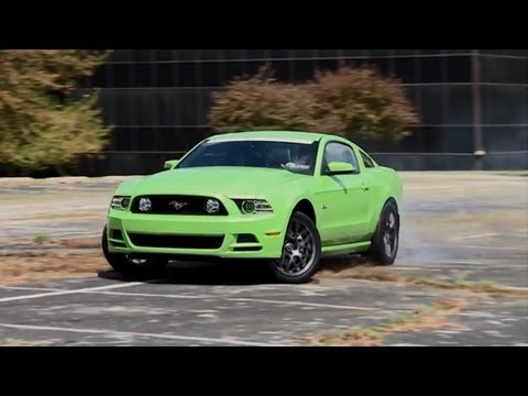 AmericanMuscle News - First Look at The 2015 Mustang,  AM2013, Mustang Dyno Competition - Hot Lap