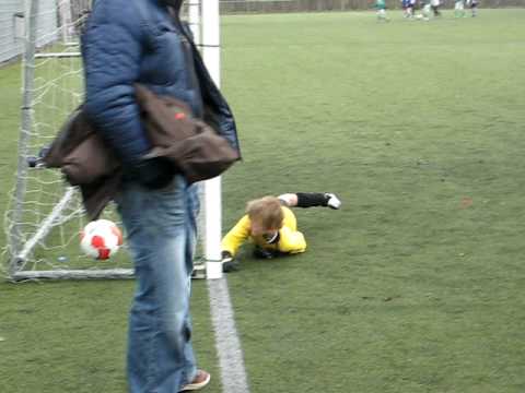 Oosterparkers F1 - GVAV F4 20 maart 2010 (#2).AVI