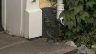 preview picture of video 'More boot scrapers in Thornbury'