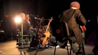 Max Pezzali, Jontom - White Sandy Beach of Hawaii