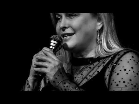 Susanna sings Sexy Sadie - live (Beatles cover)