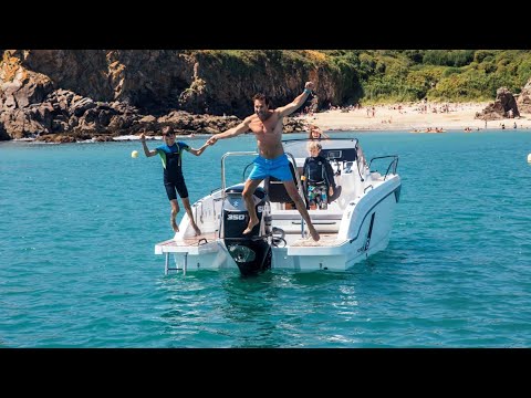 Flyer 7 SpaceDeck by Beneteau Flyer 7 SpaceDeck by Beneteau