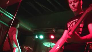 THE GRENADES  - Mary - Dead For Me - Close Your Eyes - Traffic-18-10-2013