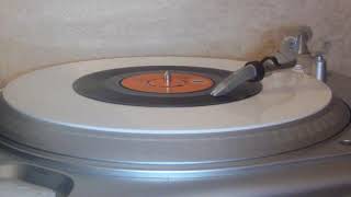 Donovan With Danny Thompson - Celia Of The Seals ( Dawn ).