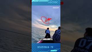 Download lagu POV:PRIA GABUT NGEJAR LAYANGAN HINGGA KE TENGAH LAUT🤣 #shortsvideo #trending #viralvideo #layangan mp3 Download lagu POV:PRIA GABUT NGEJAR LAYANGAN HINGGA KE TENGAH LAUT🤣 #shortsvideo #trending #viralvideo #layangan mp3