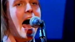 Arcade Fire - Neighborhood 3 Power Out (live on Later)