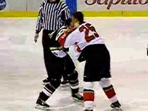 Jacques Dubé vs Manuel Fréchette