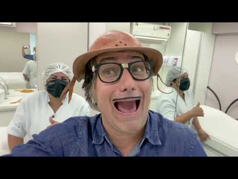 GALO CEGO GANHA MASSAGEM E...🤬