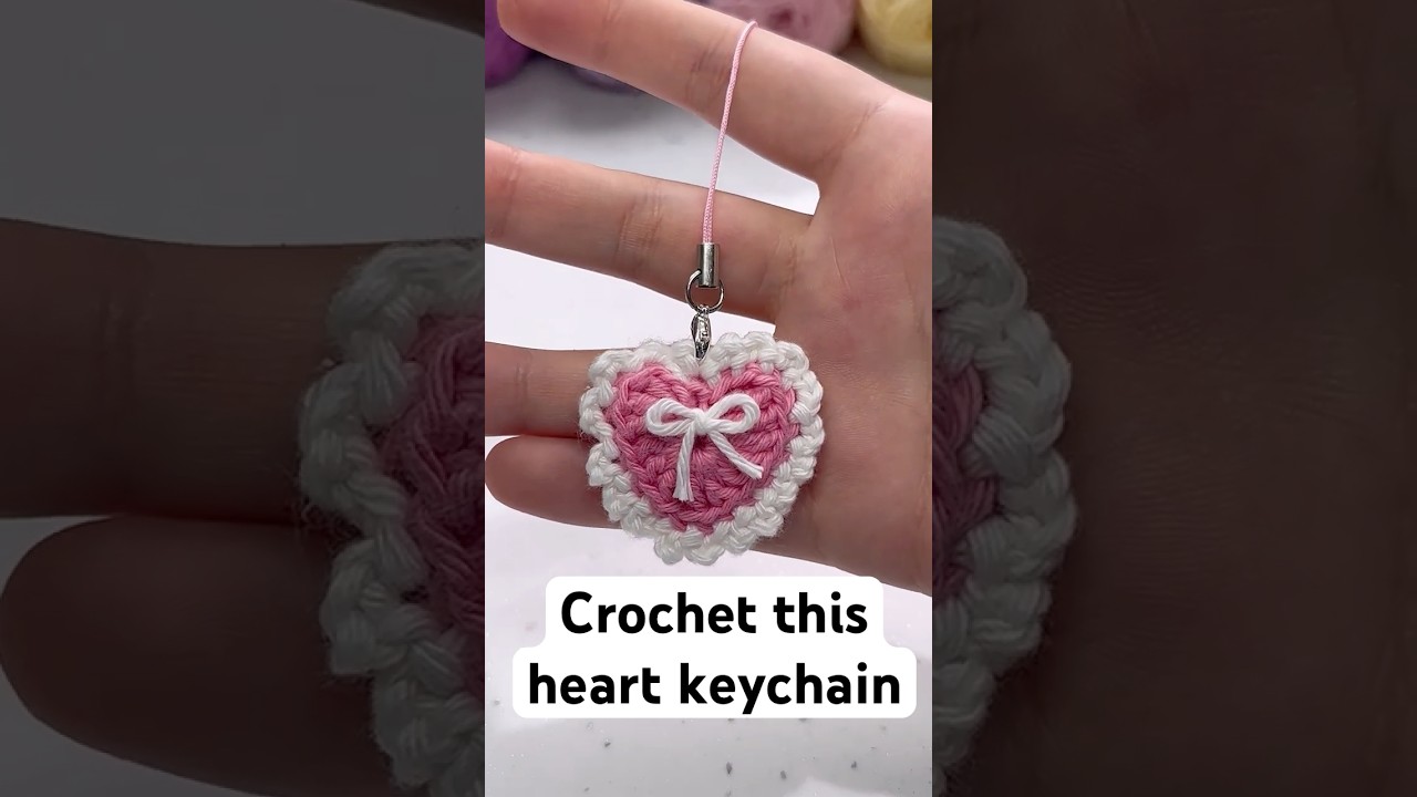 Crochet Heart Keychain | Bloombop #howtocrochet #crochetforbeginners #crochettutorial