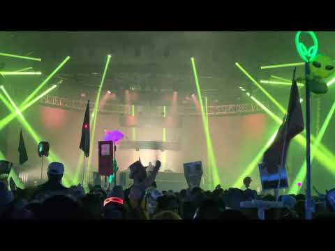 Boogie T b2b Dirt Monkey @ Countdown NYE 2022 [1080p] (2 of 2)