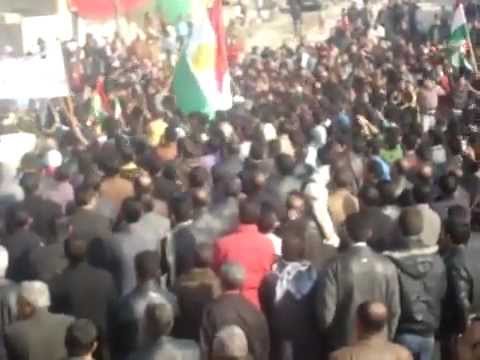 مظاهرة حاشدة في مدينة رأس العين في الحسكة في جمعة "بروتوكول الموت"